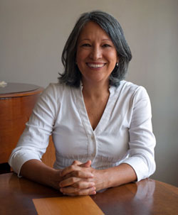 Profa. Dra. Denise Hortência Lopes Garcia