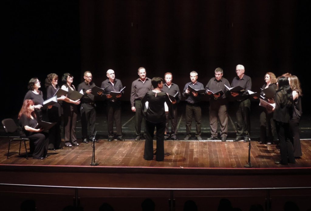 Foto do Grupo Vocal Nós com voz